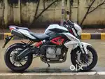 Benelli 600 i