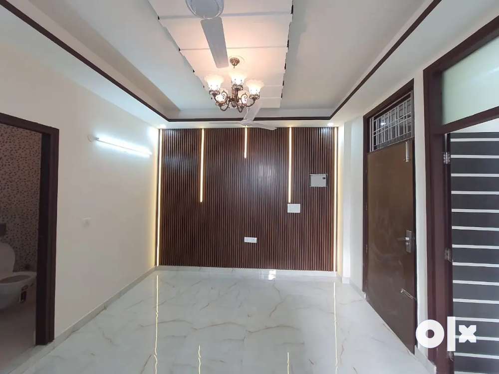 Best location Gurgaon, 2 BHK builder floor in sector 105 Gurgaon