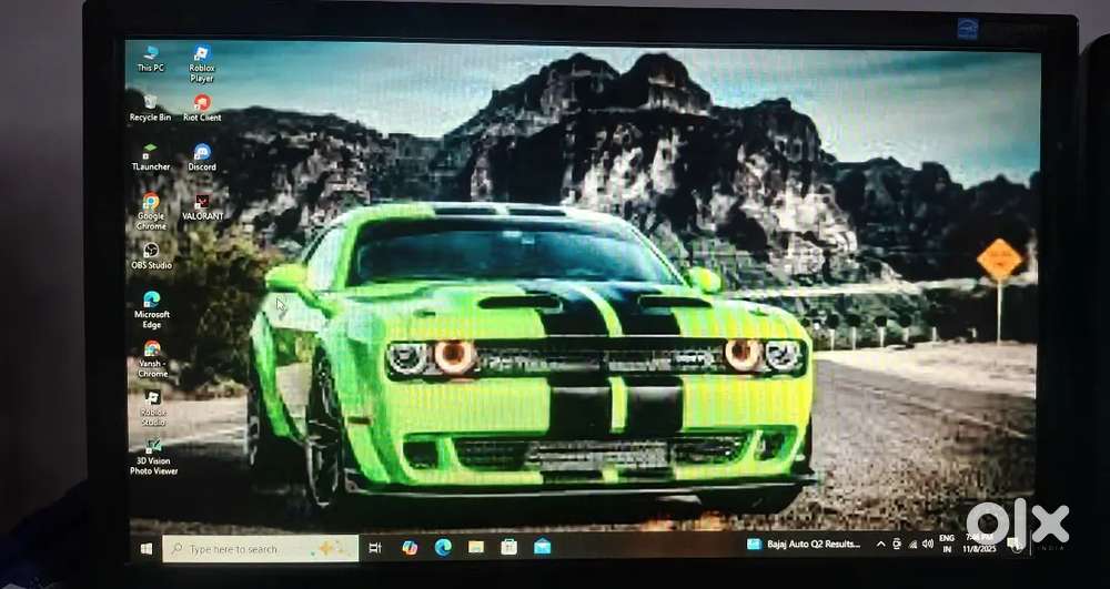 Pc 20 inch monitor and keyboard mouse