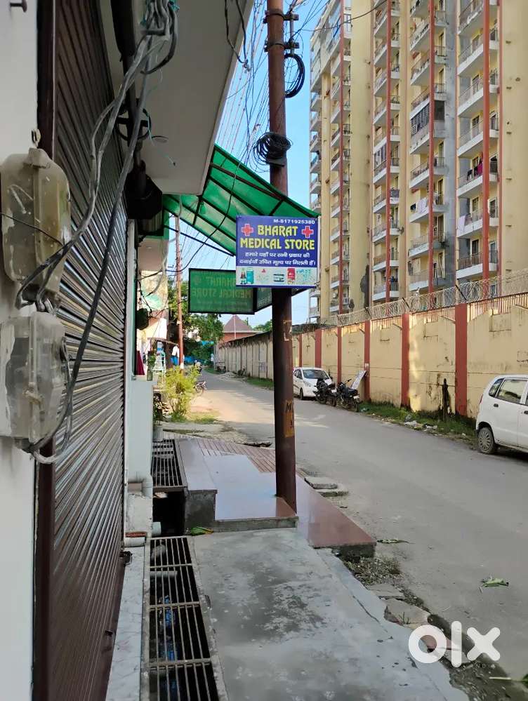 Space Available for mini restro and office in new moradabad