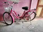 Lady bird Cycle in good condition