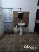 To let for small family & boys student