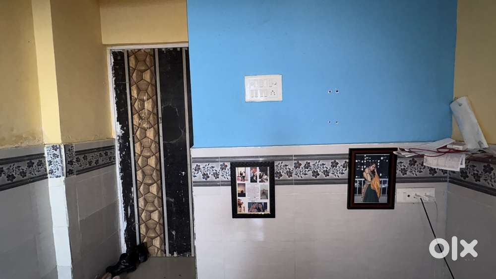 Urgently need one female roomate from 01/12/2025