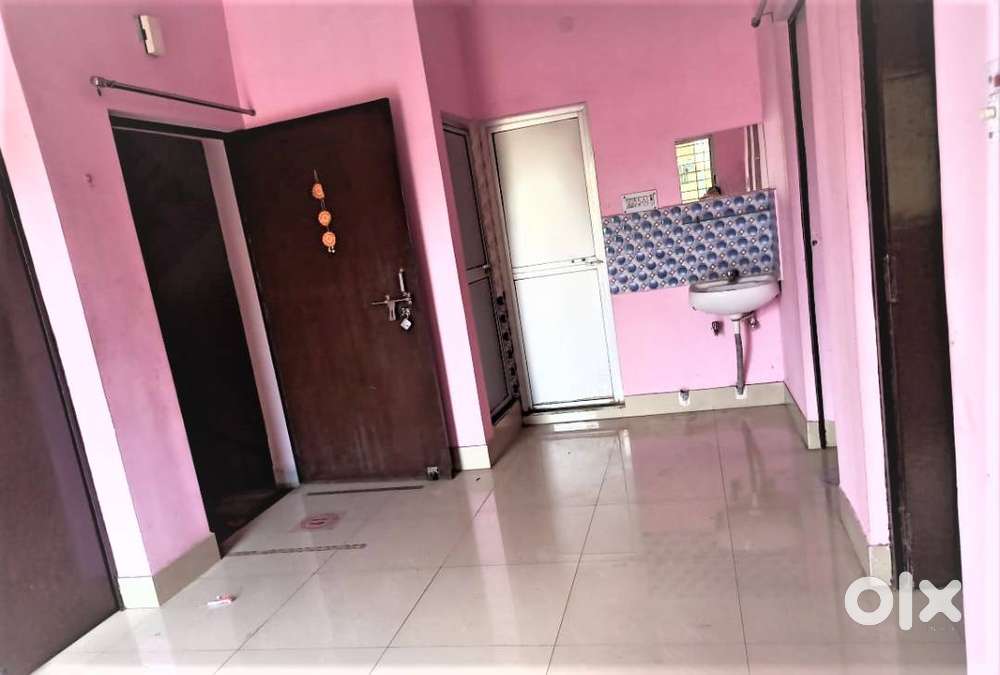 2bhk house with jusco electricity
