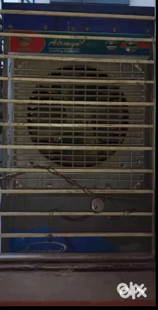 Cooler for sale with satand in working condition