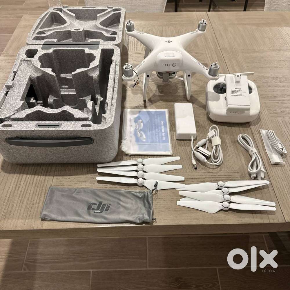 DJI Phantom 4 Pro+ Drone Quadcopter White with memory card 16G