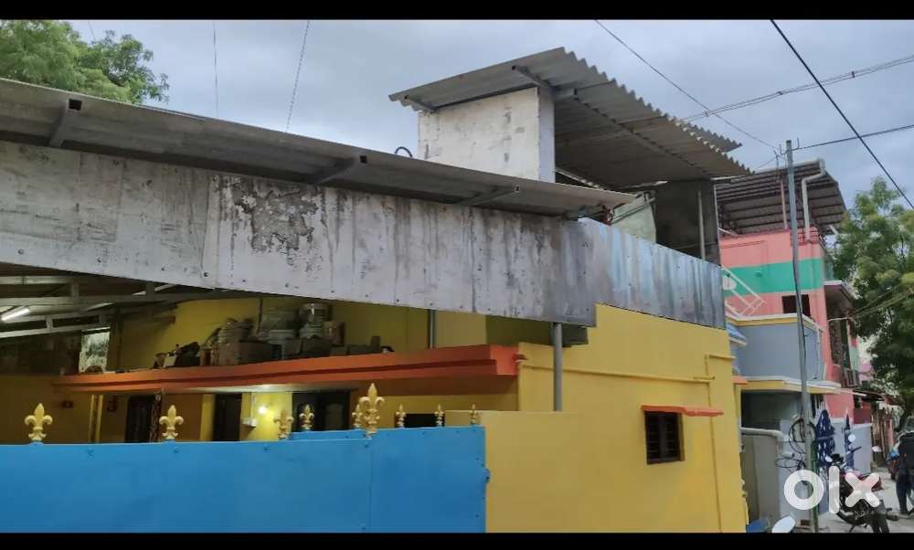 Rent Bachelor or family