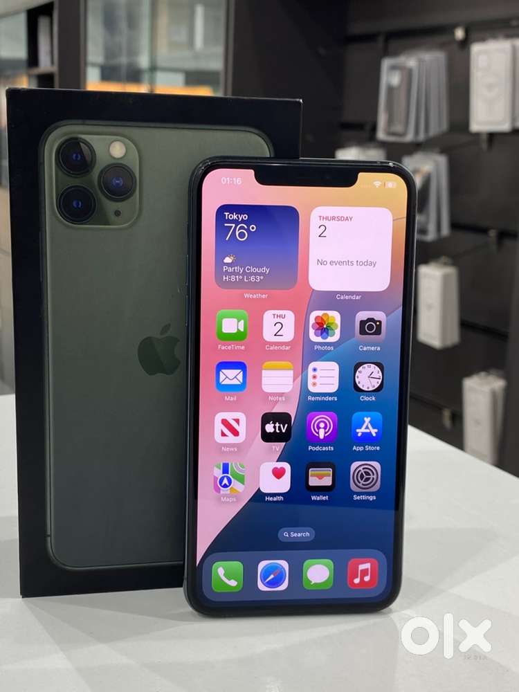 Iphone 11pro max 256gb midnight green with bill 3months warranty