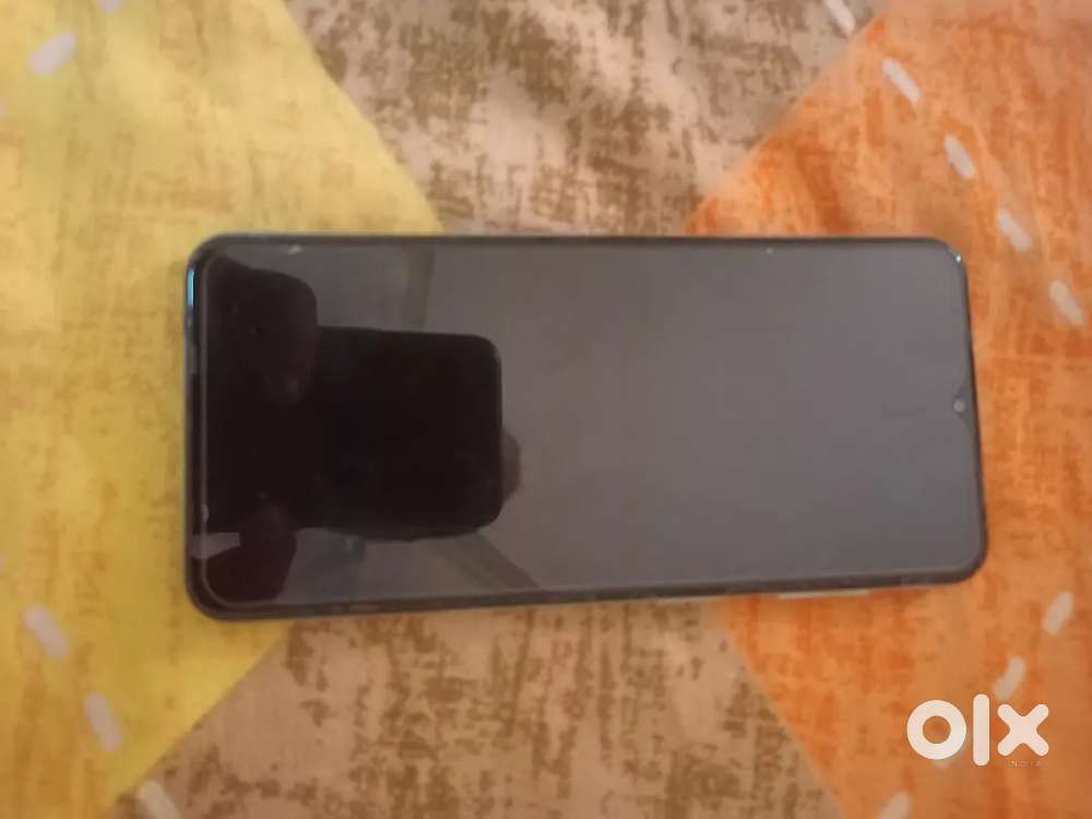 Samsung M13