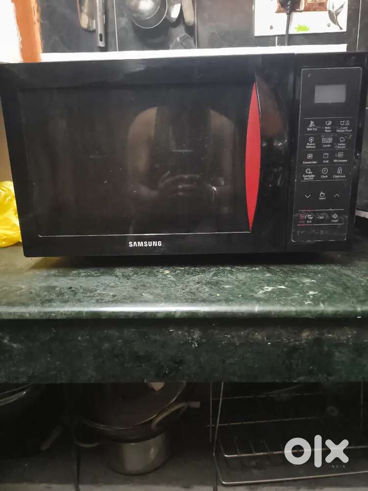 Samsung Microwave in a new condition for sale