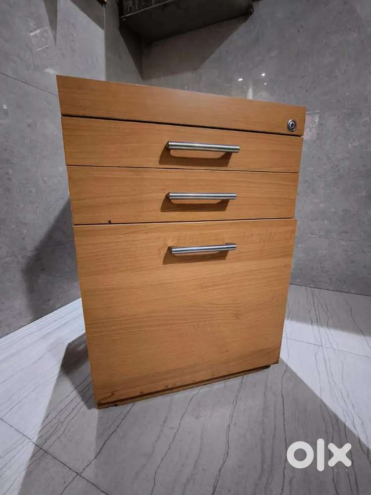 Wooden Cabinet 3 drawers..movable ... 2 months old