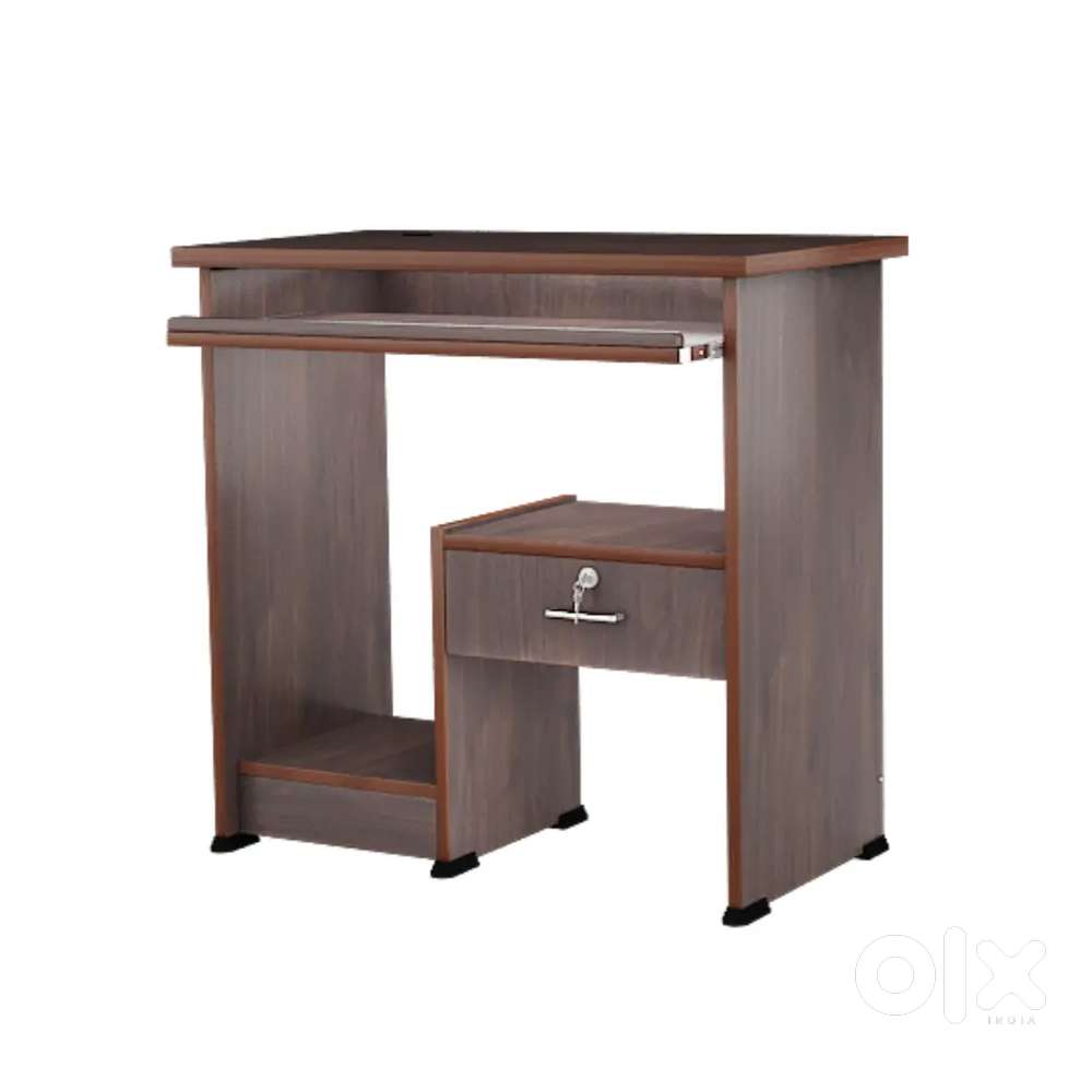 Computer Table New Condìtion