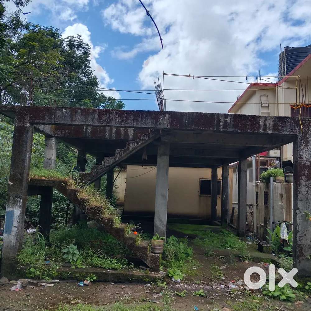 Plot for sale in malvali
