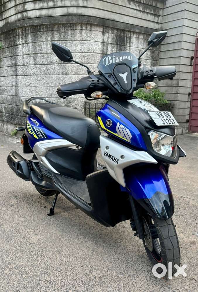 Yamaha Roy ZR 125 Fi bs6 2020 end only 18000 km driven top model