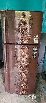 Godrej eon 260 liters double door