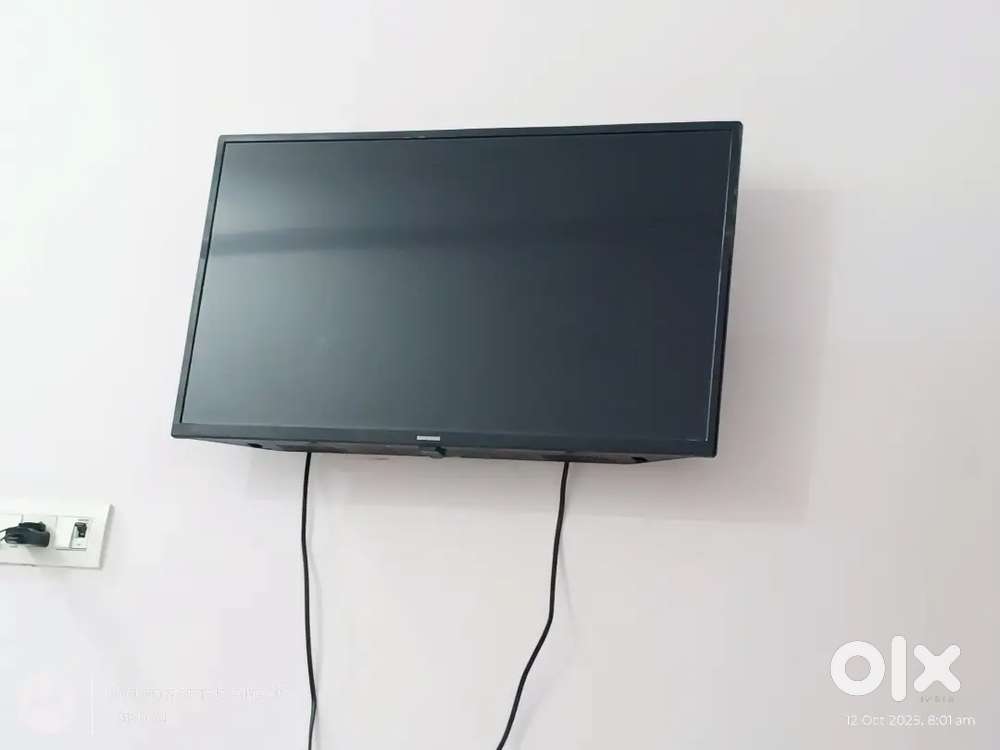 Tv 2023 model screen is not working