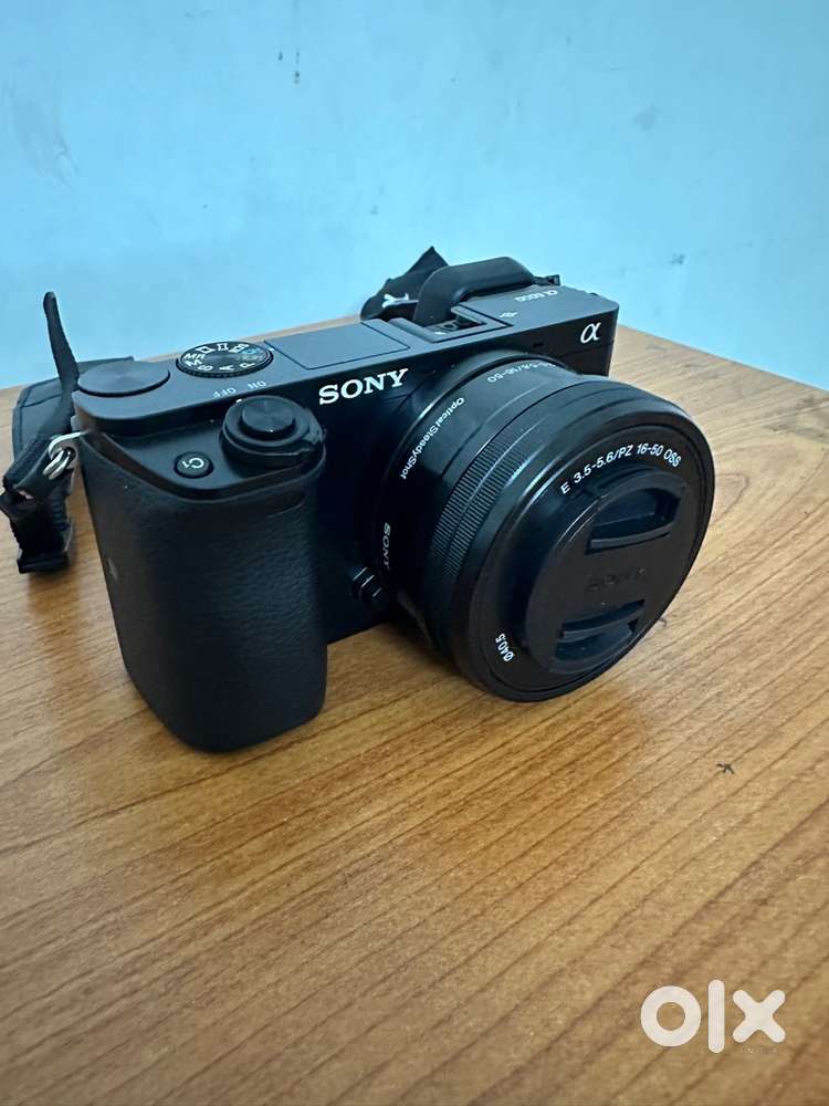 Sony Alpha A6000 Mirrorless Camera