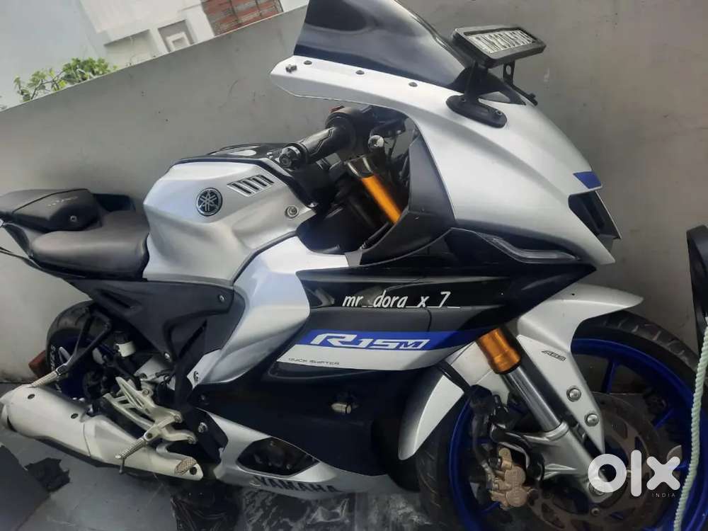 Yamaha R15 Showroom Condition