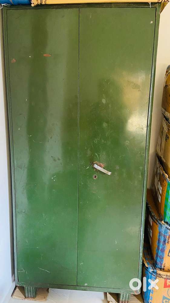 Godrej Iron full size almira