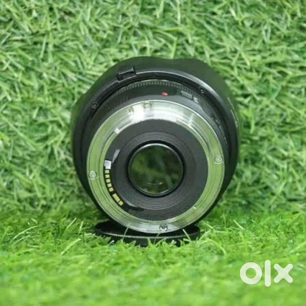 Canon EF 50mm 1.8f lens