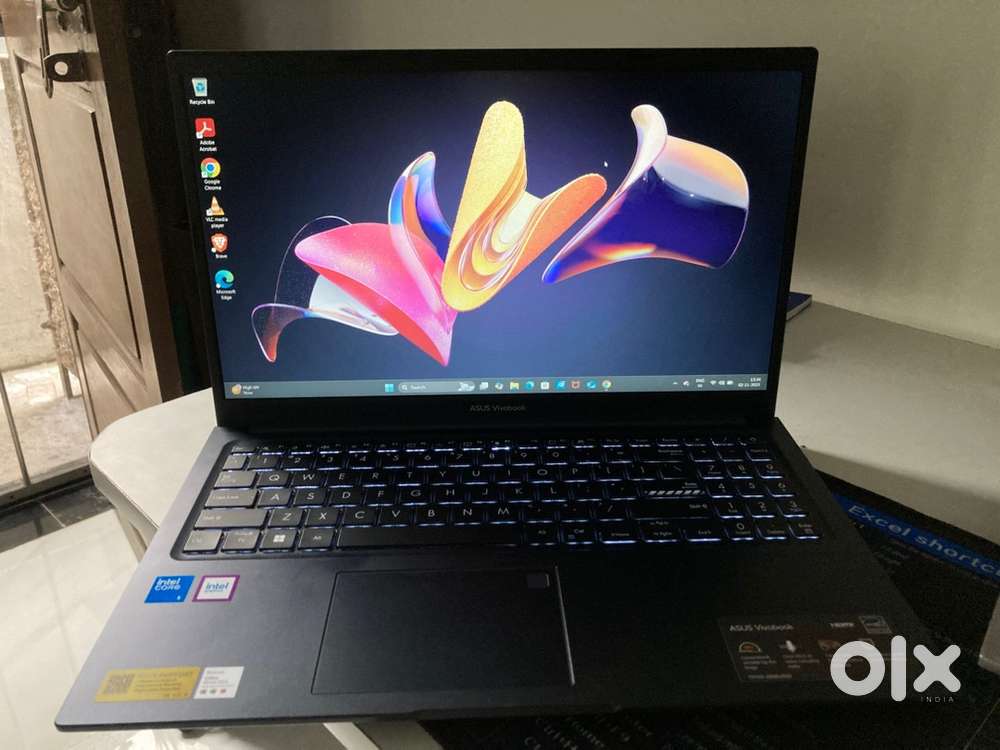 ASUS VIVIBOOK 15(2025)