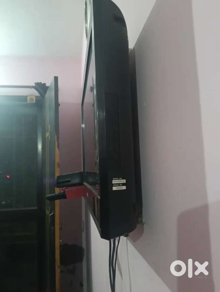 Sony LCD TV 22 inch