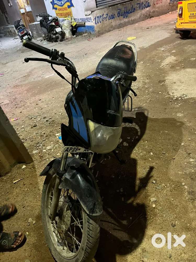 PASSION PLUS NEET. AND GOOD CONDITION