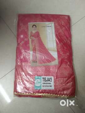 Foil print saree