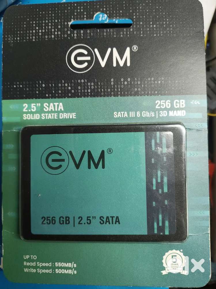 256 GB SSD