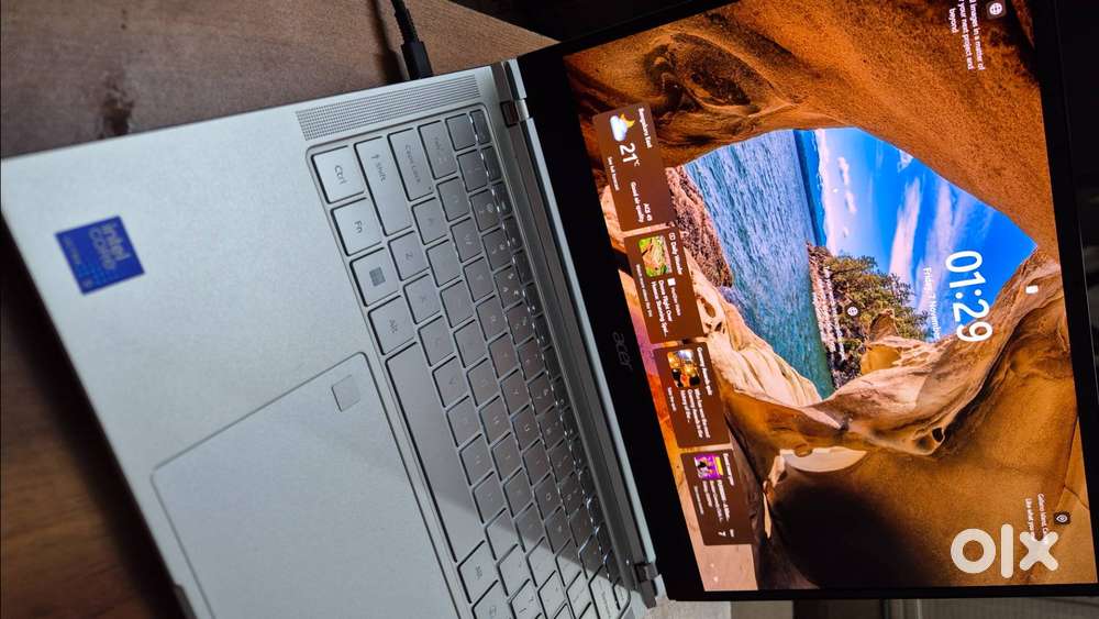 Acer swift neo OLED AI PC inter core ultra 5 , 16GB/512Gb