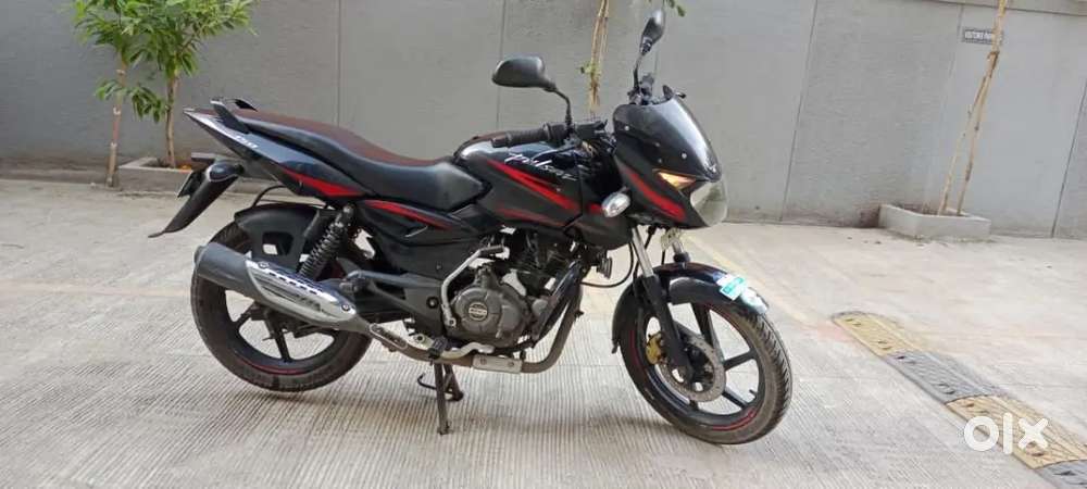 Bajaj pulser 150