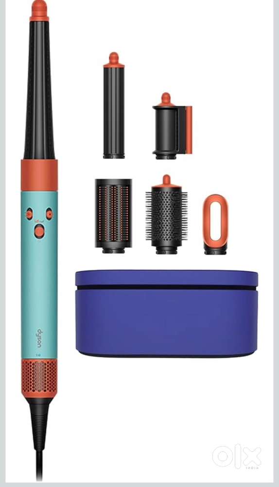 Dyson Airwrap - 3 months old, blue color with warranty and travel bag