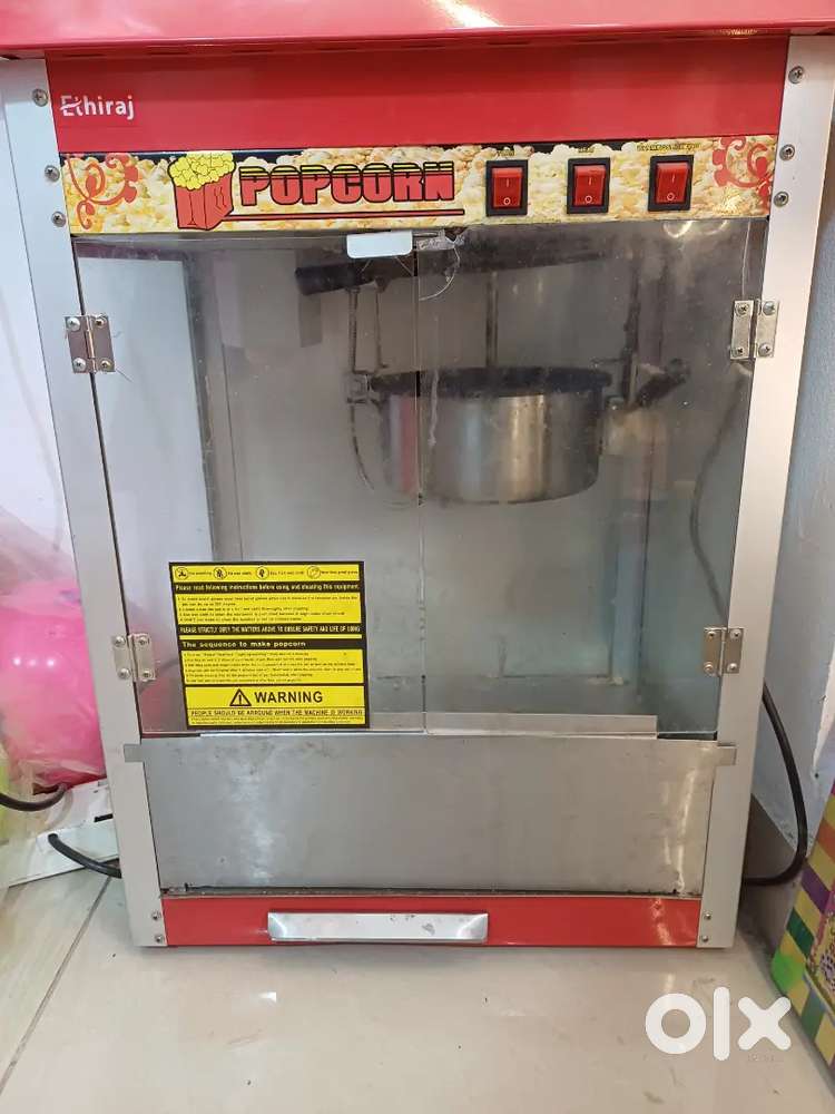 Popcorn machine excellent condition warranty set