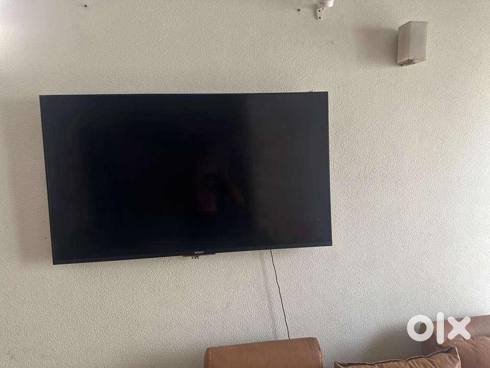 Sony lcd gud condition