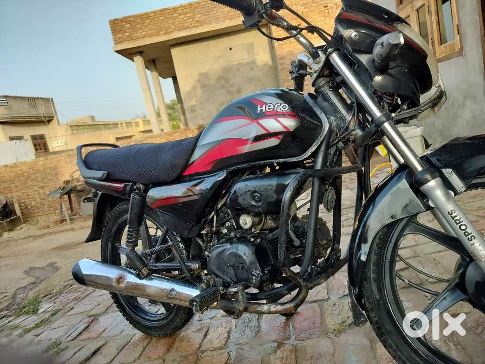 Bike all ok tyre new,  engine all ok , कोई पार्ट चेंज नहीं, sirvice ok