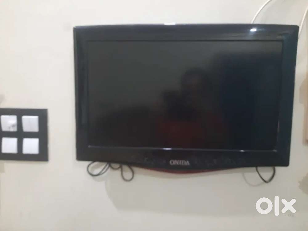 ONIDA LCD TV