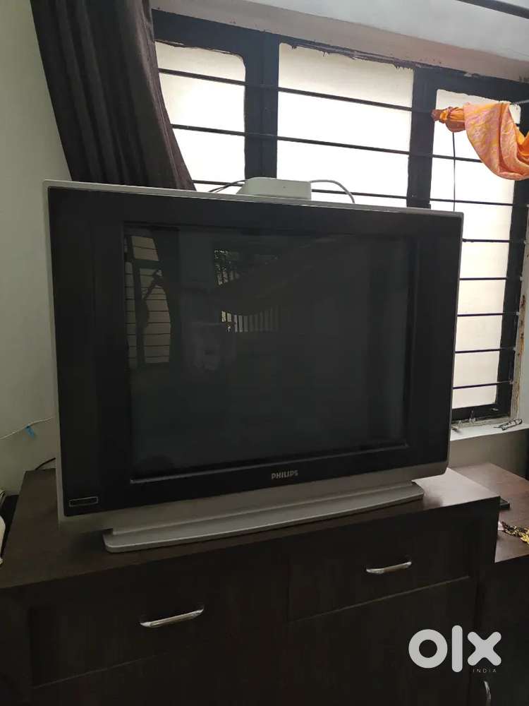 PhilipsTV with Crystal Clear 29 real flat