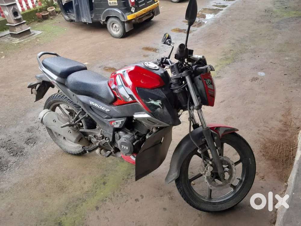 TVS raider