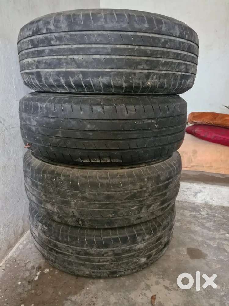 4 Tubless tyres