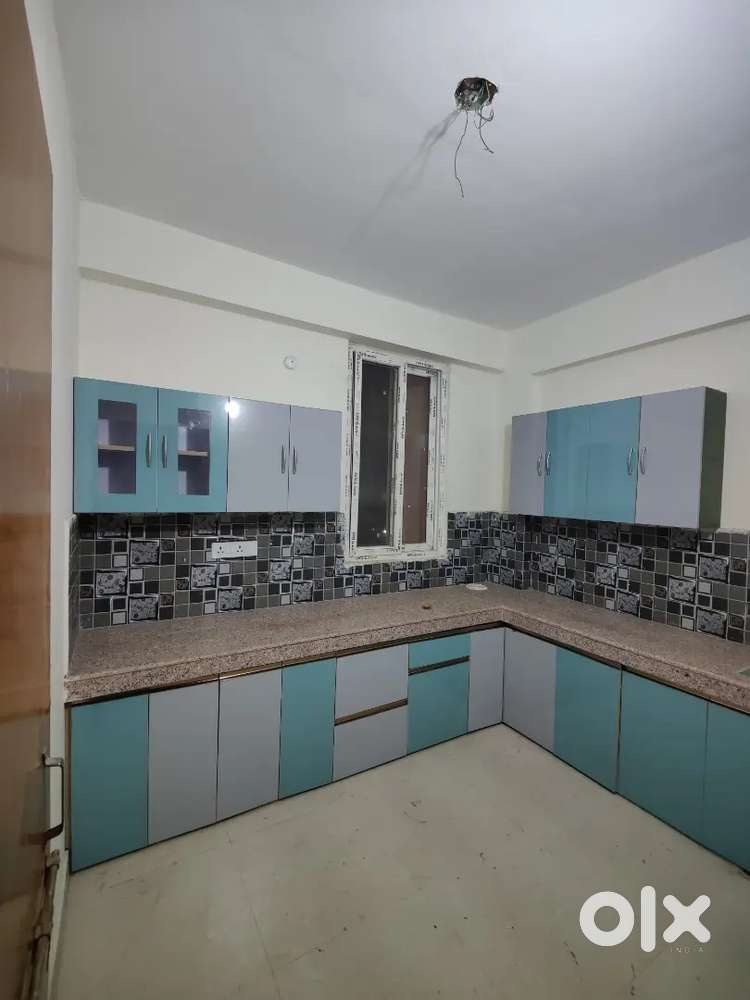 3 BHK flat in society Lakshmi property
