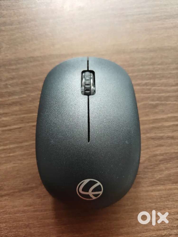 Wired & bluetooth Mouses