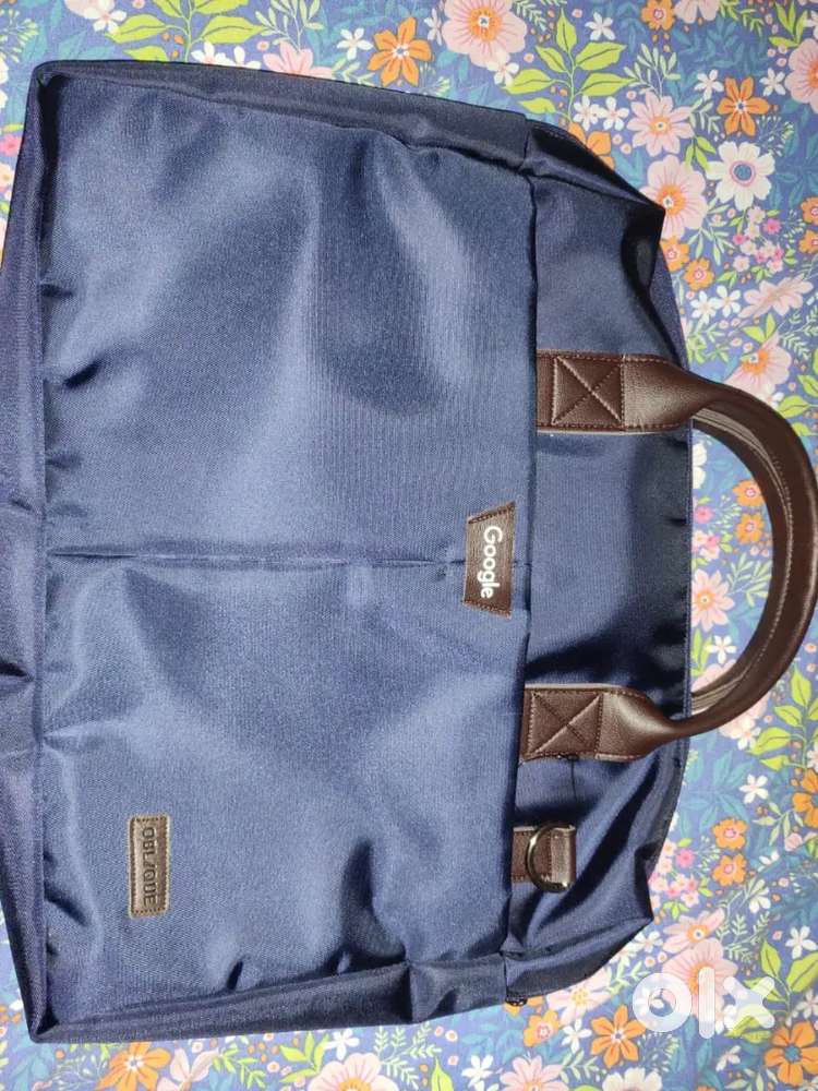 Laptop bag