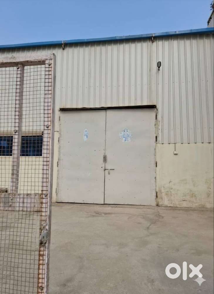 गोदाम/व्यावसायिक स्थान ware house , store house