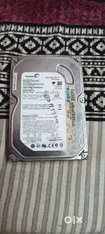 LG Monitor 16 inch and 1TB Harddisk