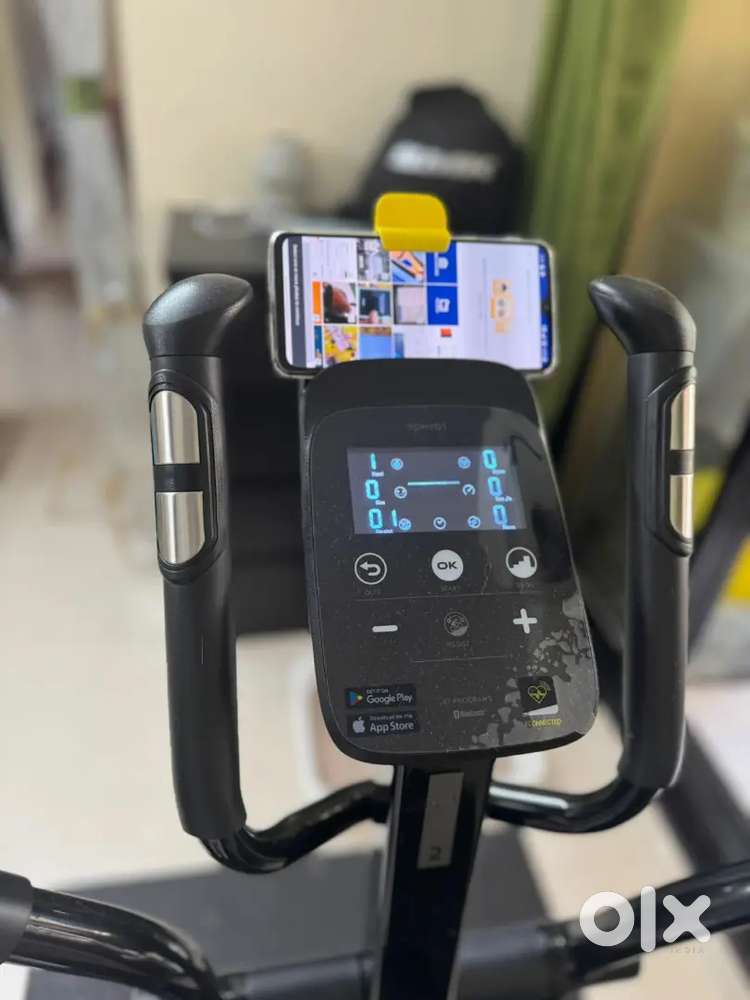 Elliptical Domyos 520