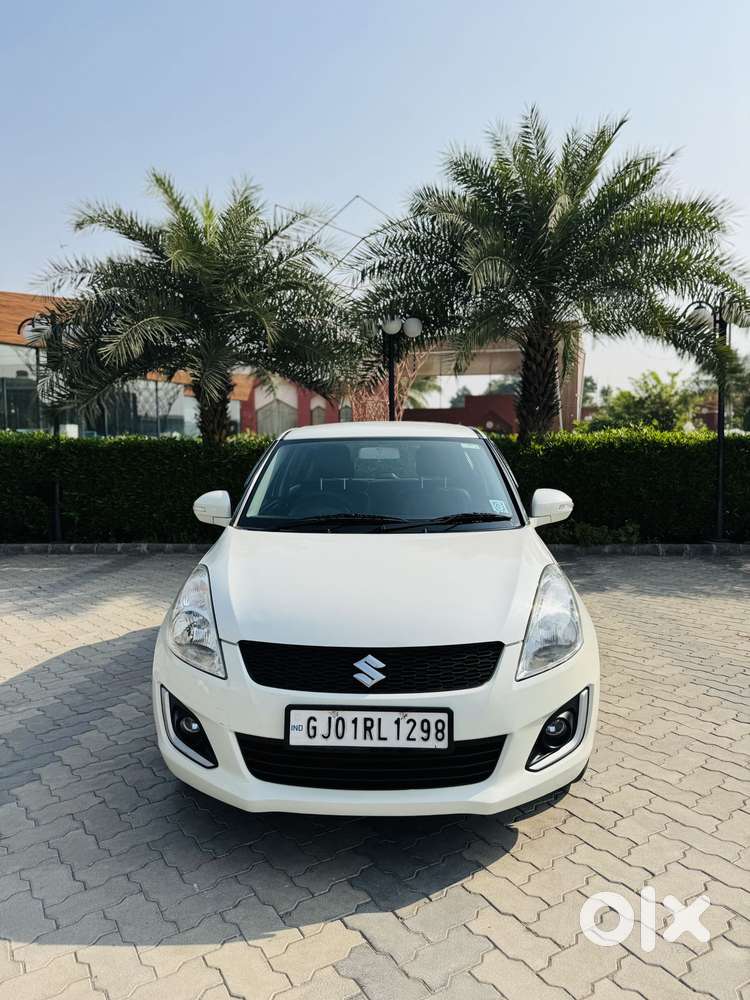 Maruti Suzuki Swift VXI, 2015, Petrol