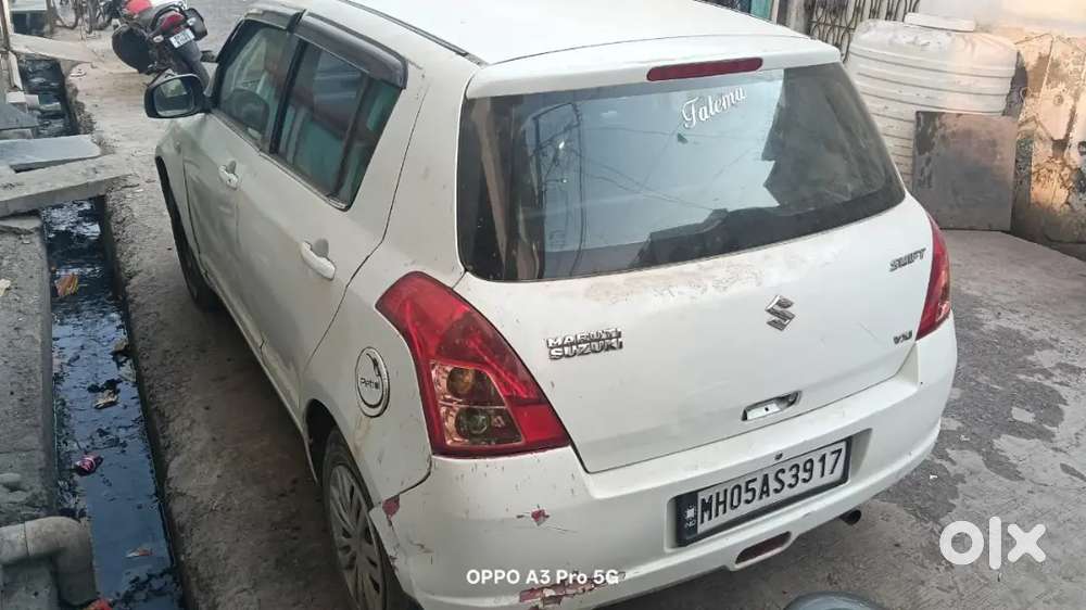 Maruti Suzuki Swift 2010 Petrol 82400 Km Driven