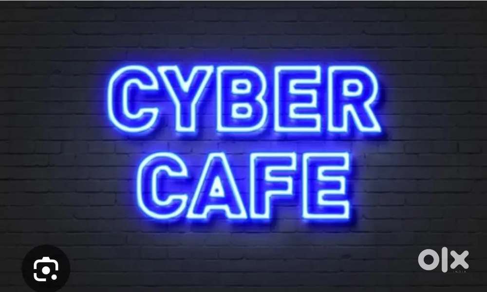 Cyber cafe operator