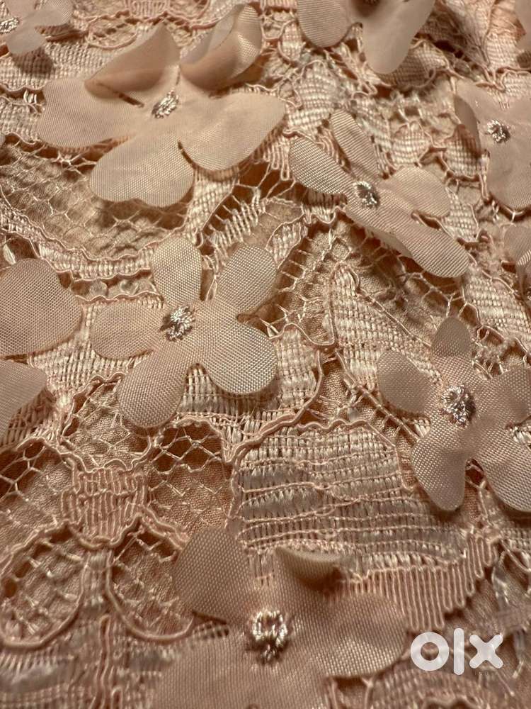 Rosette Bloom Sleeveless Top