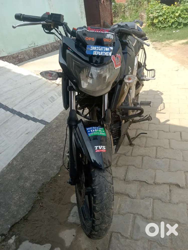 Good condition , only one person drive, office to home,koi problem nai